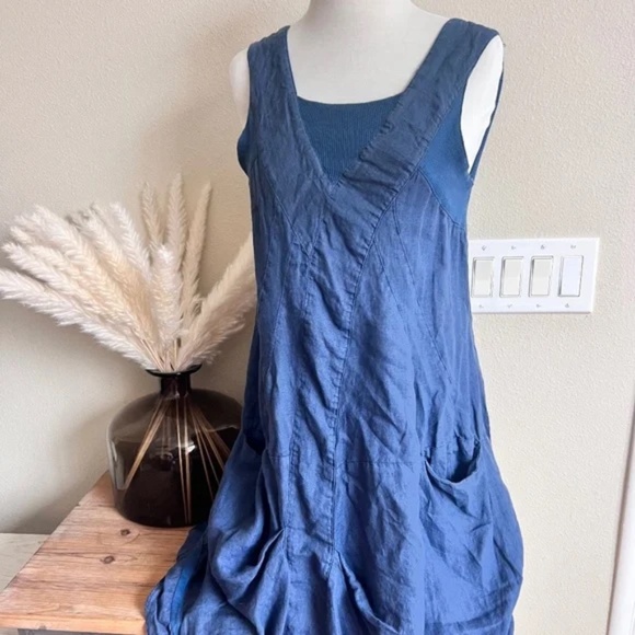 Haris Cotton Dresses & Skirts - Haris Cotton 100% Linen Dress